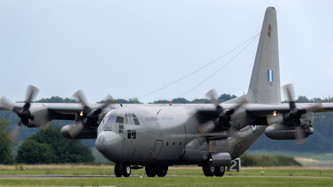 Με C-130 μέσω Αιγύπτου επιστρέφουν οι Έλληνες που είχαν εγκλωβιστεί στο Ισραήλ