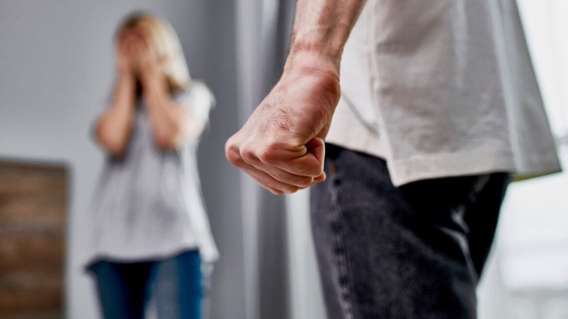 Φθιώτιδα: Στη φυλακή 34χρονος που χτύπησε και μαχαίρωσε τη σύντροφό του
