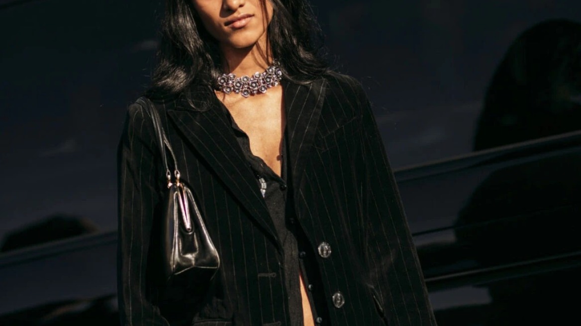Πέντε τρόποι να φορέσετε βελούδο αυτή τη σεζόν