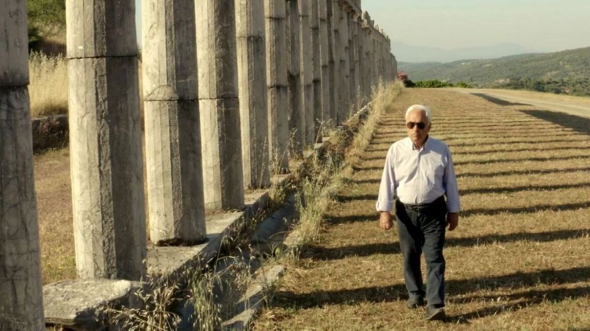 Πέτρος Θέμελης: Την Τετάρτη στην Αθήνα η νεκρώσιμος ακολουθία και την Πέμπτη στην Αρχαία Μεσσήνη η κηδεία