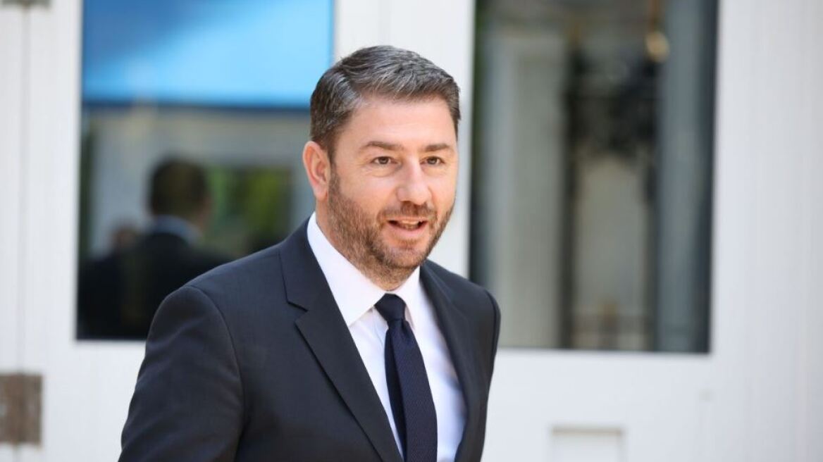 Συνάντηση Ανδρουλάκη με τον πρόεδρο της ΑΔΑΕ Χρήστο Ράμμο