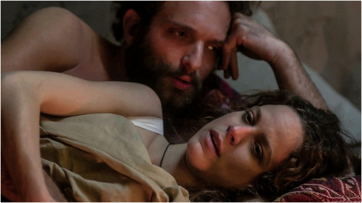 Η Μάγισσα: Η Πολυξένη ξεσκεπάζει τη Θεοφανώ και τον Φρίξο στον Βρώτσο 