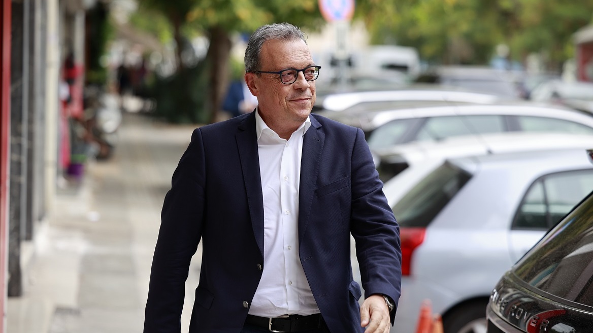 Φάμελλος: Υπήρξαν ακρότητες και λάθη στην εσωκομματική συζήτηση