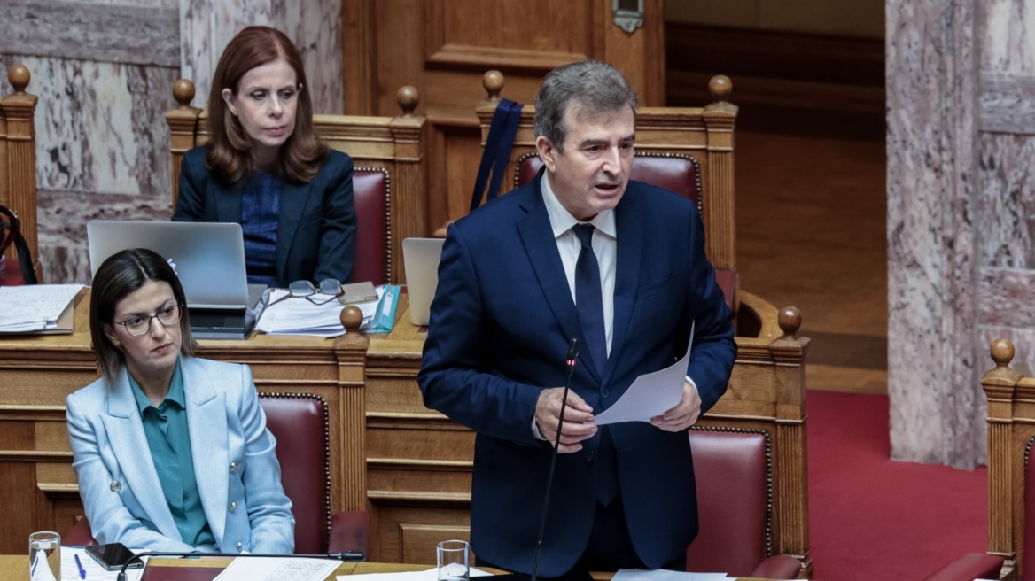 Βουλή: Ψηφίστηκε το νομοσχέδιο για τη δημιουργία Μονάδων Αυξημένης Φροντίδας εγκεφαλικών