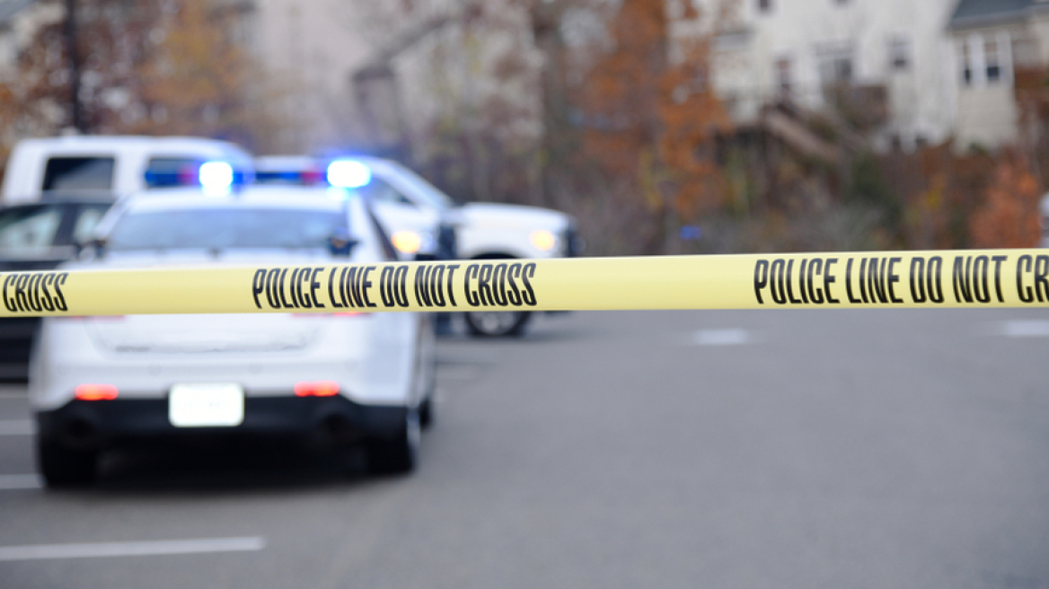 Φρίκη στη Νεμπράσκα: Δεκαεξάχρονη συνελήφθη αφού έκοψε τον λαιμό του νεογέννητου μωρού της