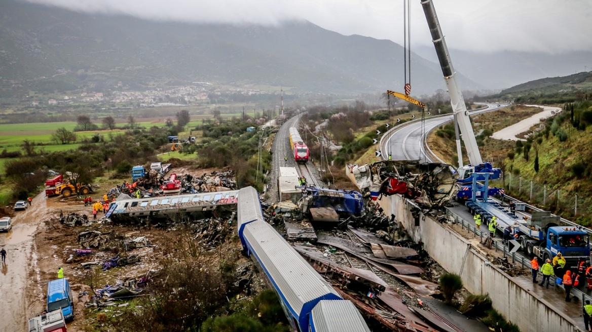 Τέμπη: Αποζημίωση ύψους 1 εκατ. ευρώ ζητούν συγγενείς θύματος από την Hellenic Train