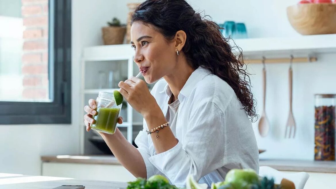 Αυτοάνοσα: Η αντιφλεγμονώδης διατροφή που μειώνει το οξειδωτικό στρες και ανακουφίζει