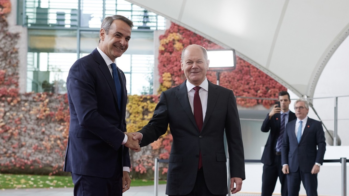 Συνάντηση Μητσοτάκη - Σολτς: Έμφαση στην ανάπτυξη της ελληνικής οικονομίας και τη συνεργασία σε ενέργεια - μεταναστευτικό