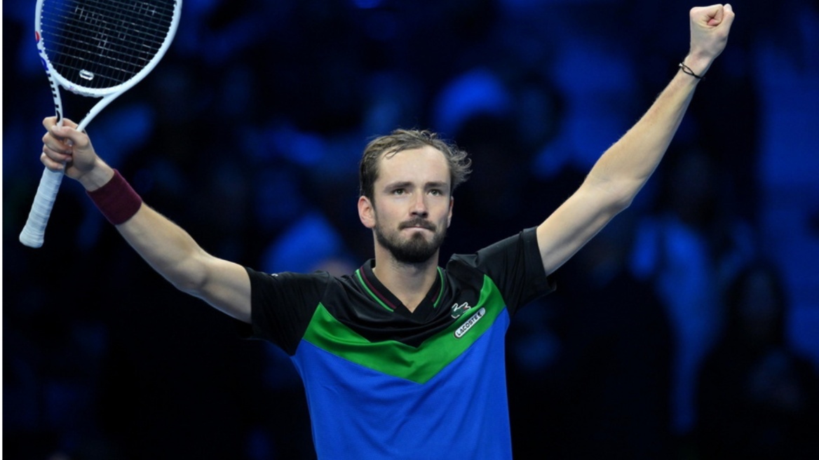 ATP Finals: Στα ημιτελικά ο Μεντβέντεφ, 2-0 τον Ζβέρεφ - Δείτε βίντεο