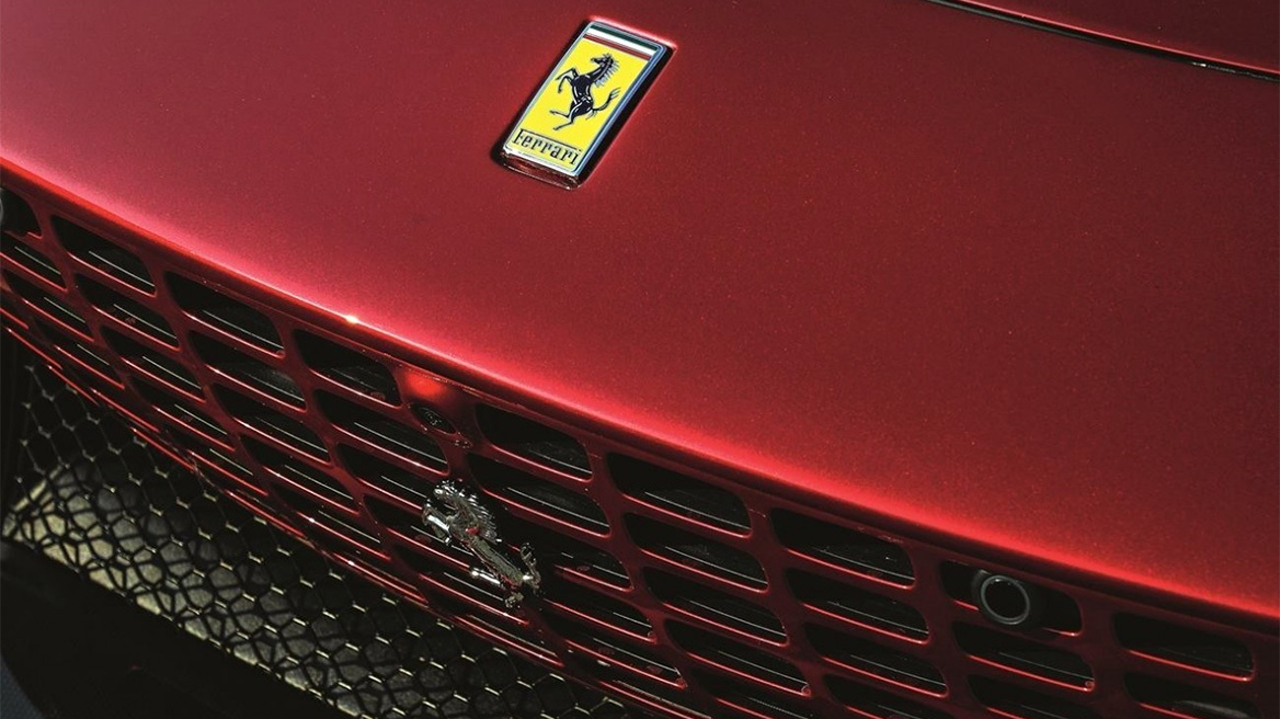 Ferrari: Πόσα χρόνια πρέπει να περιμένει ένας υποψήφιος αγοραστής (tweet)