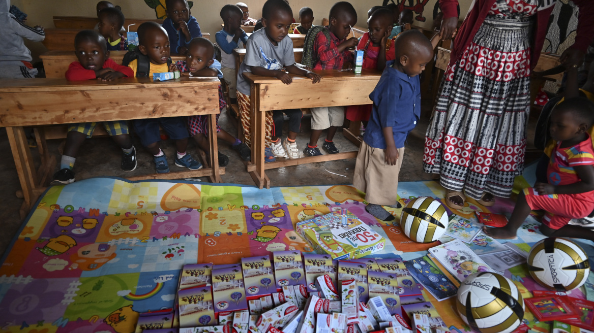 Ελληνο-αφρικανική σύμπραξη για την υποστήριξη της εκπαίδευσης παιδιών στη Ρουάντα