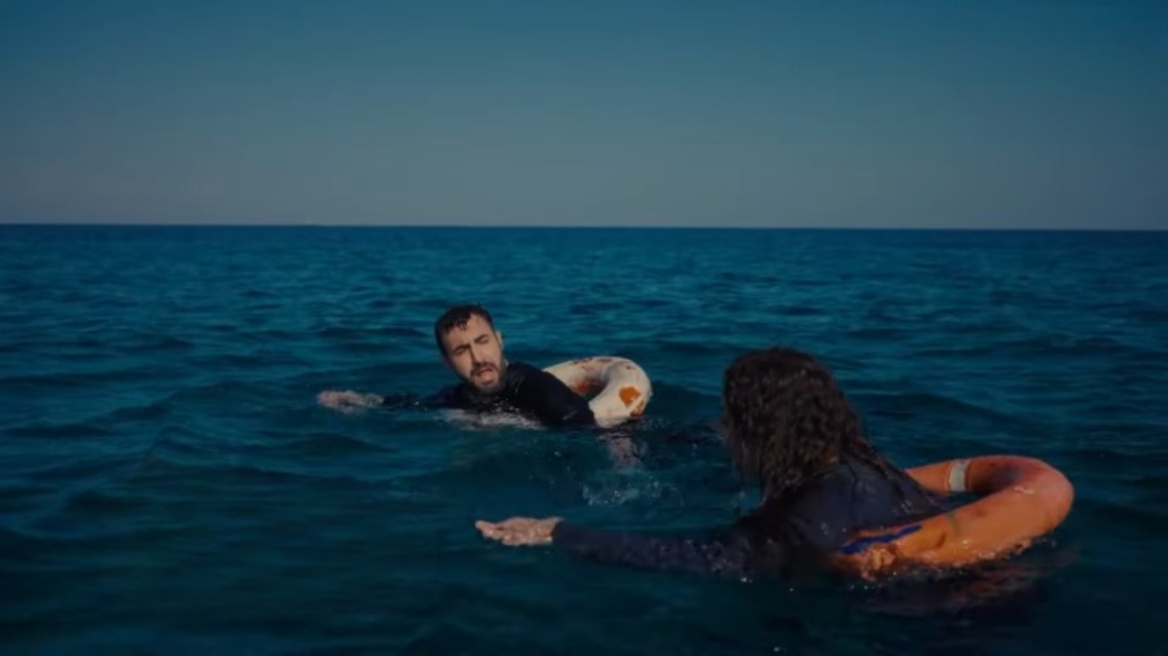 Γη της Ελιάς: Η Άννα και ο Πότης ναυαγούν