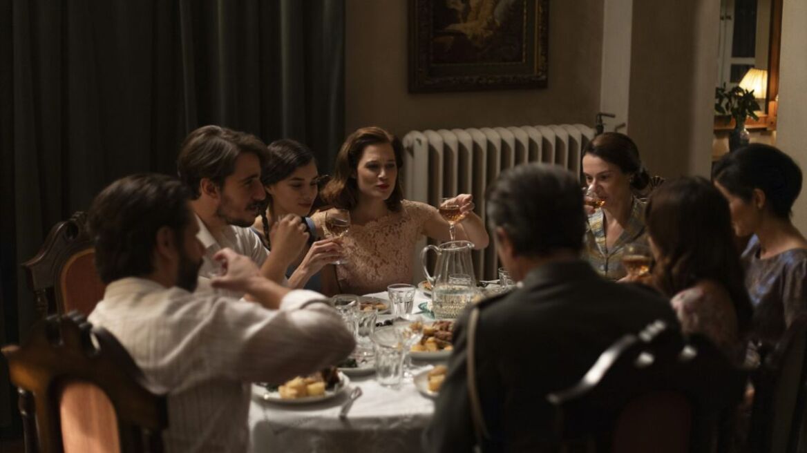 Το προξενιό της Ιουλίας: Ο Στασινόπουλος βρίσκει τον Φώτη