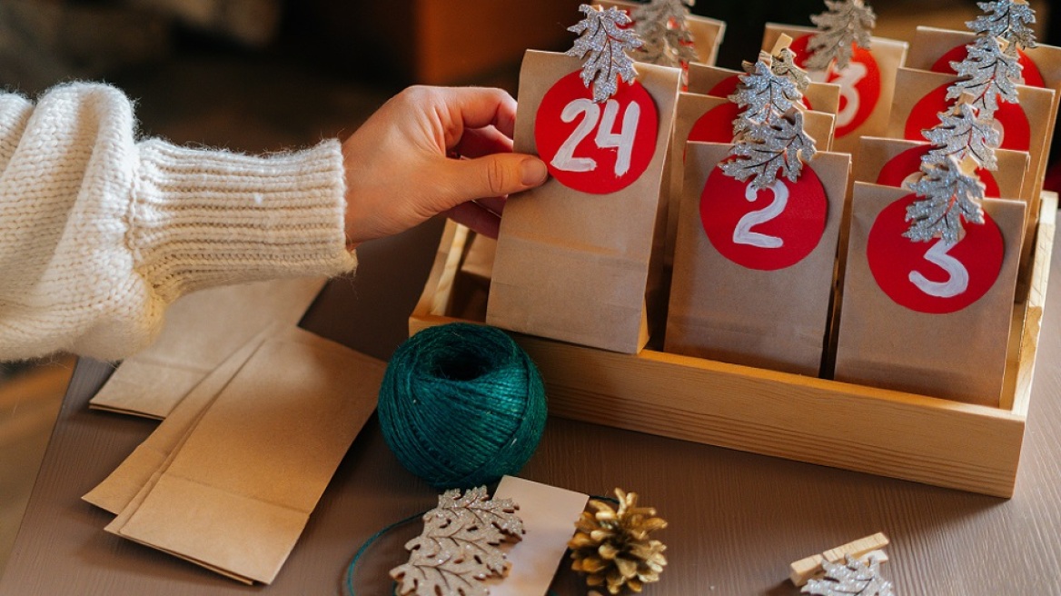 Πώς να φτιάξετε DIY Advent Calendar, μετρώντας αντίστροφα για τα Χριστούγεννα