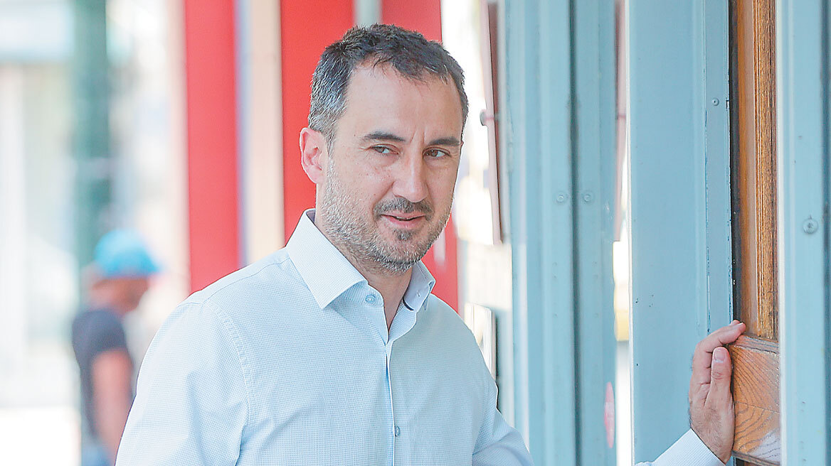 Χαρίτσης: Ο... άλλος Αλέξης,  μετριοπαθής, αριστερός και αλώβητος προς το παρόν - Ποιος είναι ο πρόεδρος της ΚΟ των «11»