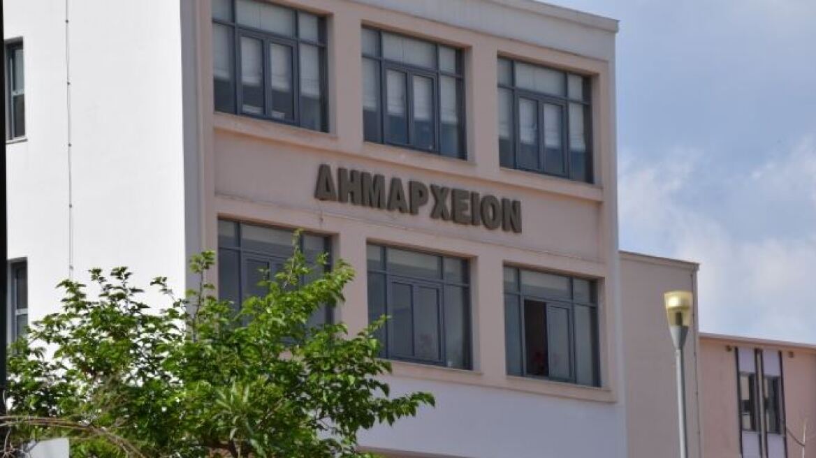 Αθηναίος απατεώνας παρίστανε τον δήμαρχο Καλαμάτας