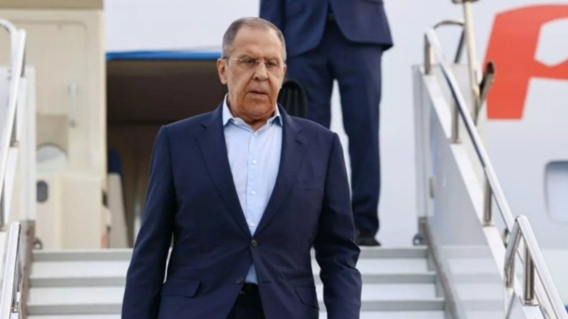 Βουλγαρία: Έδωσε άδεια στο αεροσκάφος του Λαβρόφ να περάσει από τον εναέριο χώρο της για πάει στα Σκόπια