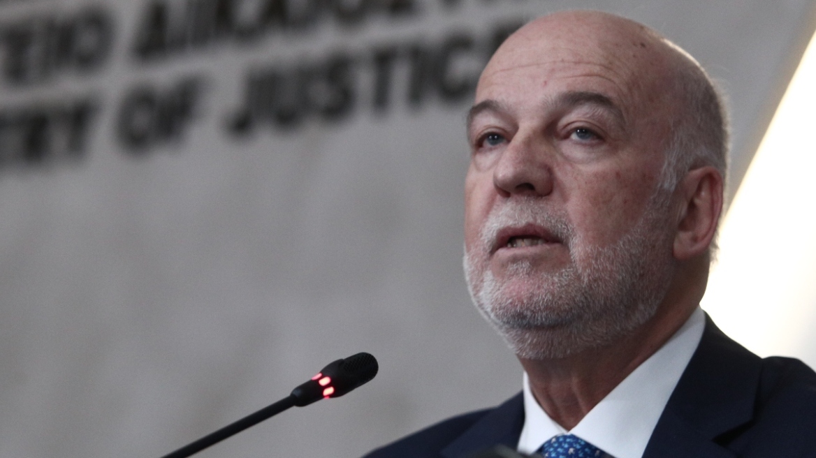 Φλωρίδης: Επανέρχεται το αυτεπάγγελτο στη δίωξη στελεχών σε τράπεζες, ΝΠΔΔ και Δημόσιο