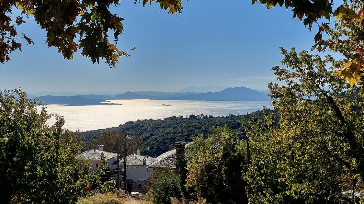 Ταξίδι στο Πήλιο: 10 σημεία για φαγητό, καφέ και γλυκό
