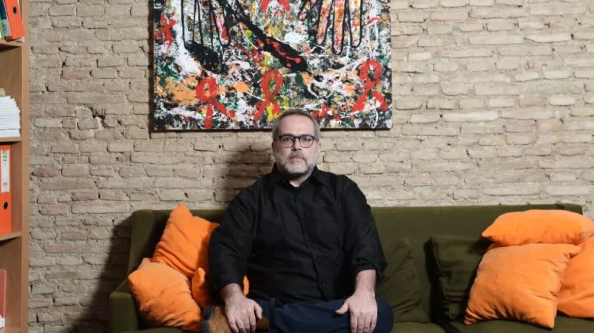 Λοίμωξη HIV: «Ο ιός δεν μπορεί να σκοτώσει, το στίγμα όμως μπορεί» - Μια αποκαλυπτική μαρτυρία