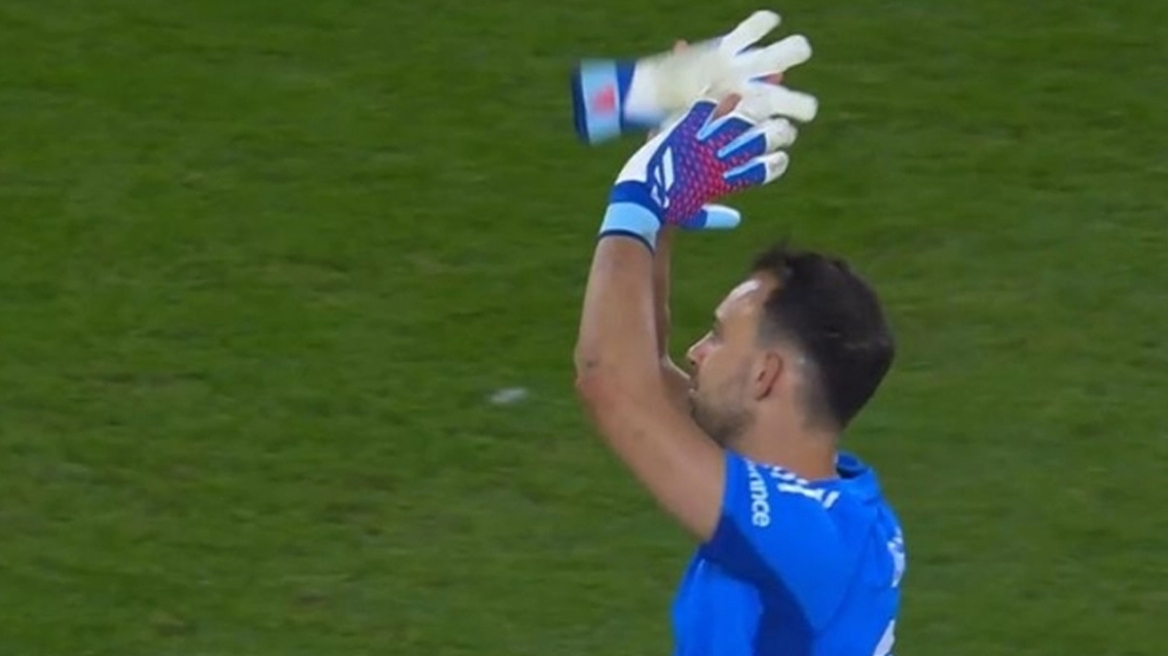 Παναθηναϊκός: Ο Μπρινιόλι πήγε προς τον κόσμο και αποθεώθηκε - Δείτε βίντεο