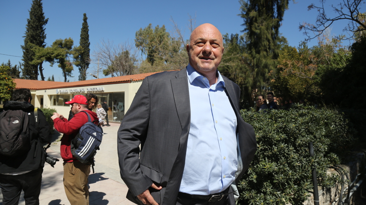Μπέος για το ενδιαφέρον του Ατζούν για τον Βόλο: «Εγώ κουράστηκα με το ποδόσφαιρο, να βάλει ο Θεός το χέρι του να επενδύσει»