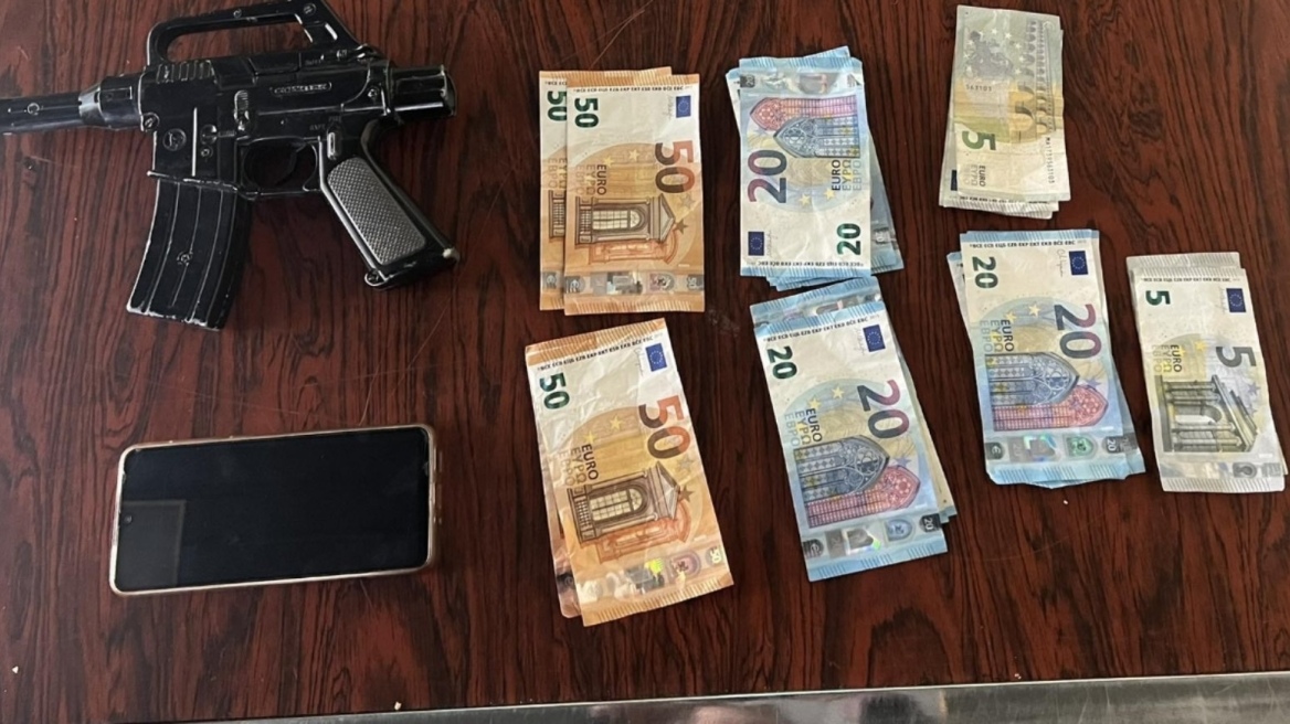 Πέραμα: Αποφυλακίστηκε πριν 40 ημέρες, πήρε ένα πολεμικό τυφέκιο και ξεκίνησε τις ληστείες 