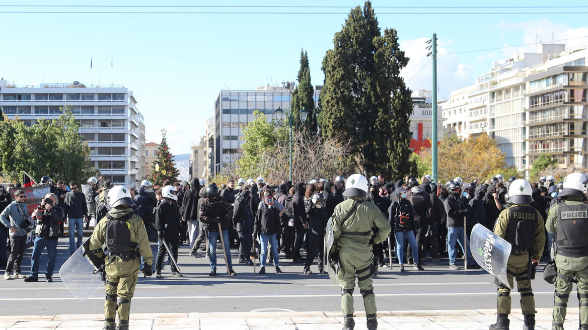 Επέτειος Γρηγορόπουλου: 16 χρόνια από τη δολοφονία του Αλέξη - 5.000 αστυνομικοί και drones για τις πορείες