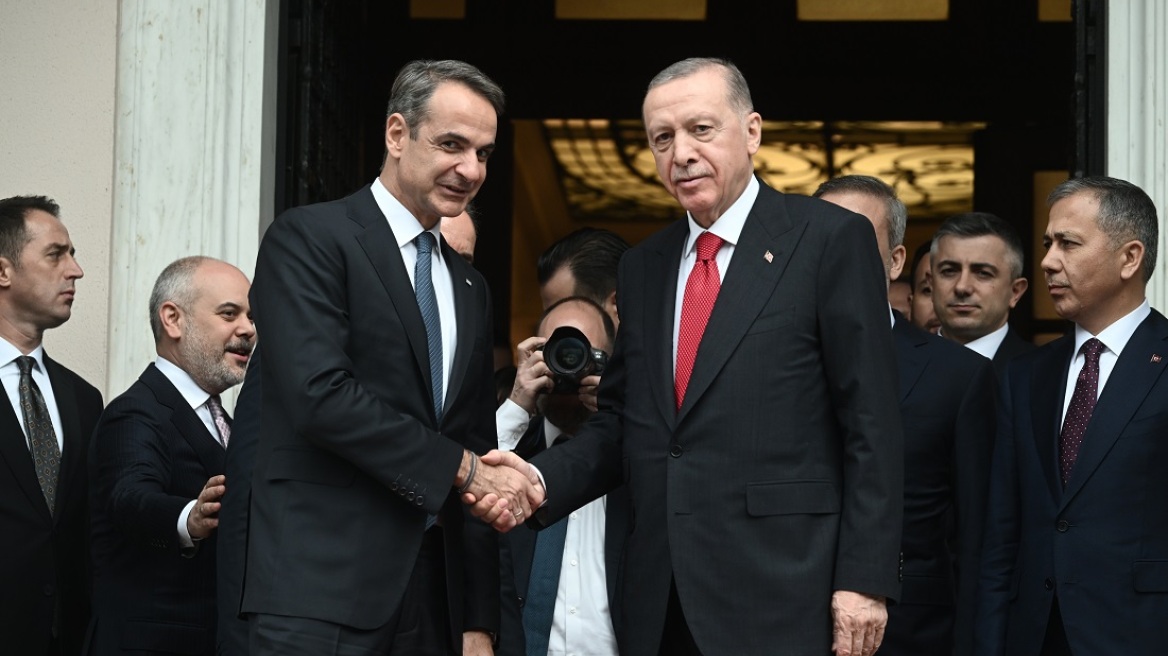 Τσιόδρας: Θετικό αποτύπωμα από την επίσκεψη Ερντογάν στην Αθήνα