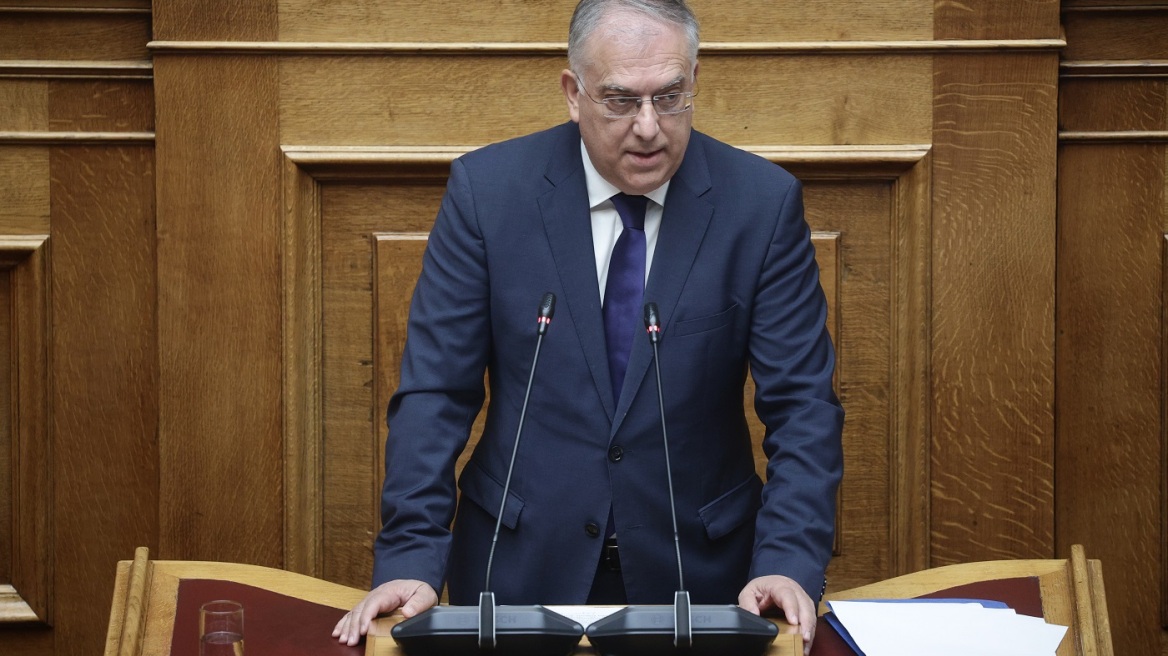 Στην ασφάλεια του Θεοδωρικάκου είχε υπηρετήσει o αστυνομικός που σκοτώθηκε στο Πασαλιμάνι - «Εκφράζω την βαθύτατη οδύνη μου»