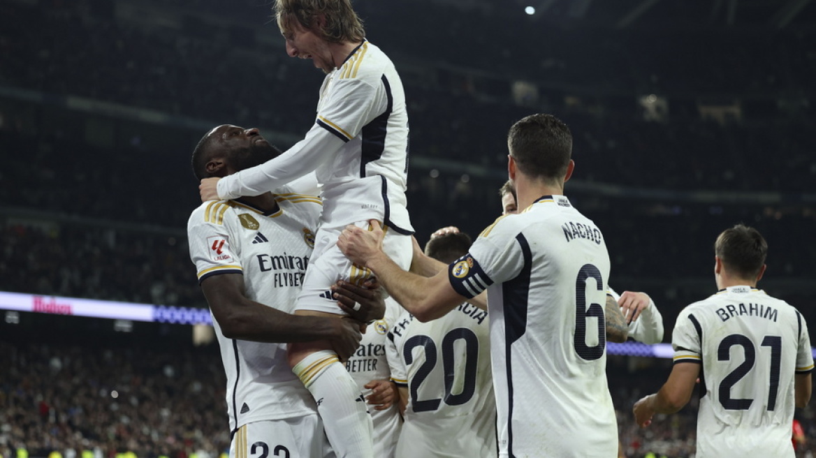  La Liga, Ρεάλ Μαδρίτης – Βιγιαρεάλ 4-1: Τεσσάρα κορυφής - Δείτε τα γκολ 