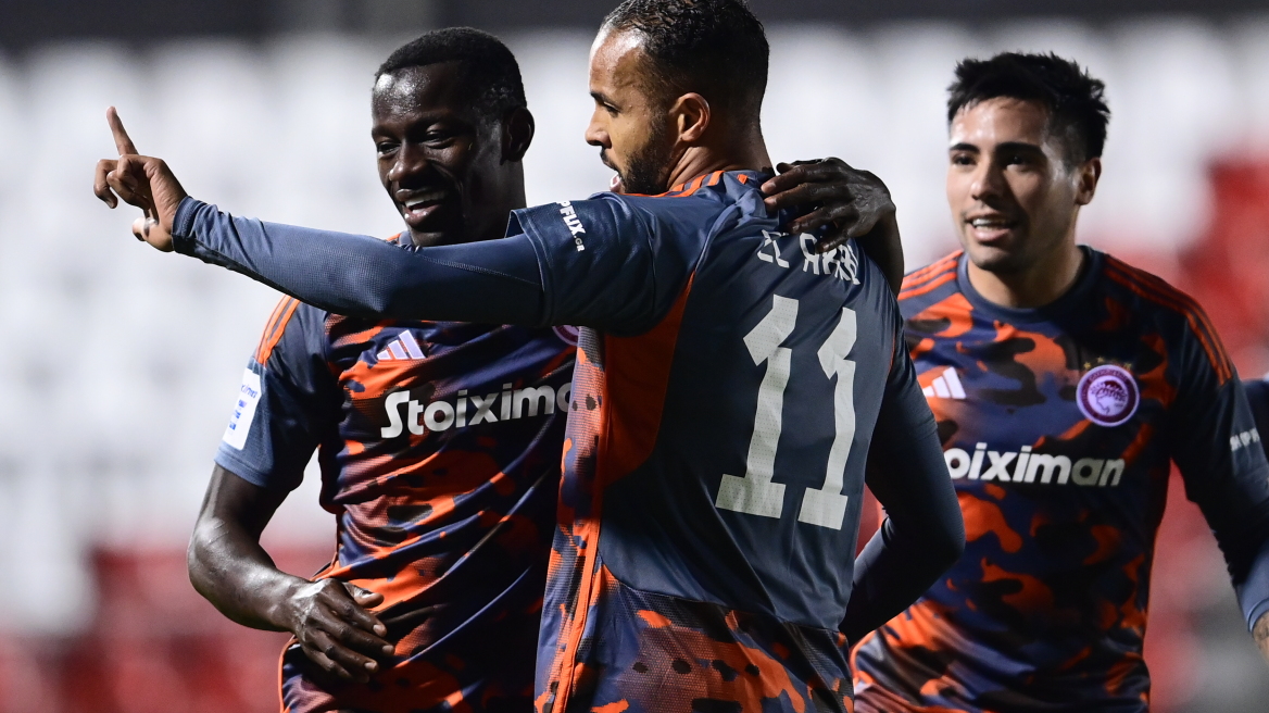 Stoiximan Super League 1, Πανσερραϊκός - Ολυμπιακός 0-1: Τρίποντο και στο -1 από την κορυφή - Δείτε το γκολ 