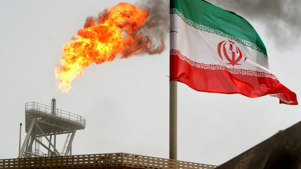 Ιράν: Εκτός λειτουργίας το 70% των σταθμών καυσίμων λόγω κυβερνοεπίθεσης - Ισραηλινοί χάκερ ανέλαβαν την ευθύνη