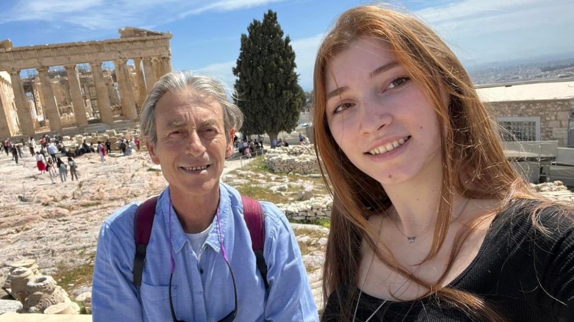 Λήδα Μανθοπούλου: Πιστεύω ότι ο πατέρας είναι πολύ περήφανος από εκεί πάνω για την κόρη μας, είπε η μητέρα της