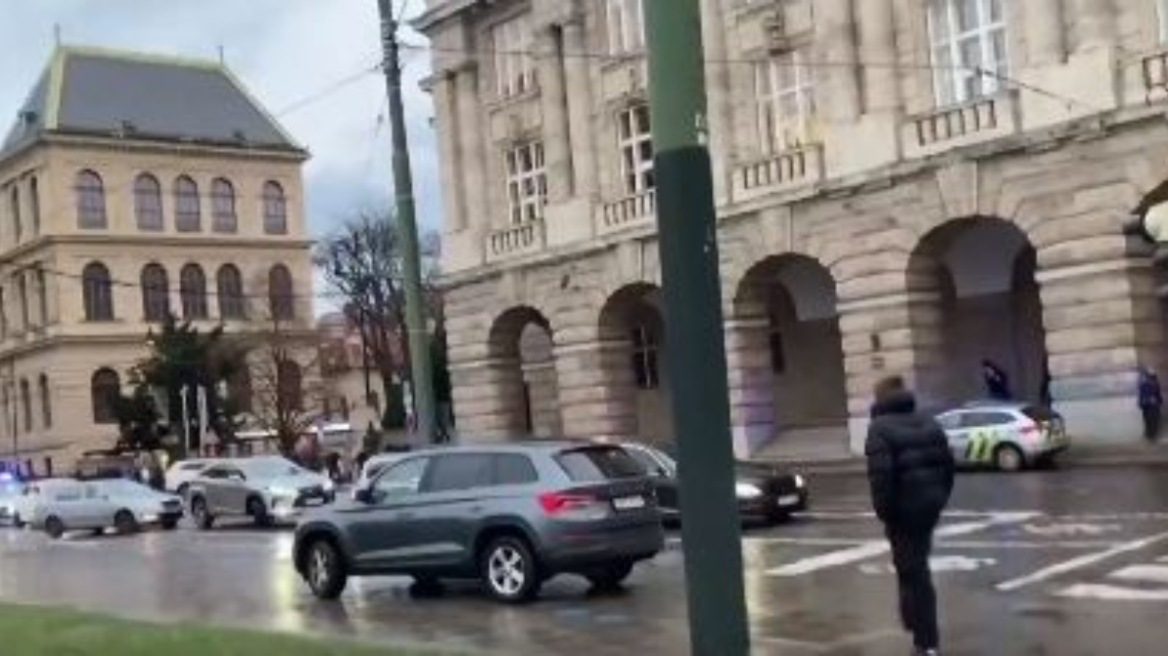 Μακελειό στην Πράγα: Συλλυπητήρια ΥΠΕΞ για την πολύνεκρη επίθεση σε πανεπιστήμιο