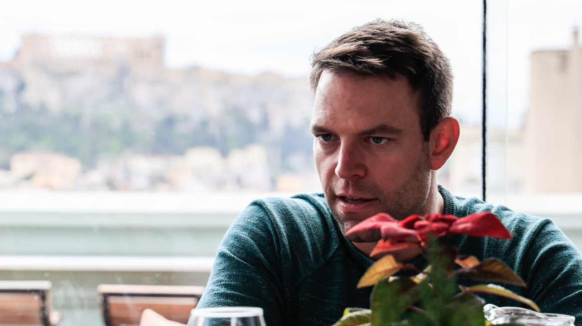 Επιμένει ο Κασσελάκης παρά τις διαψεύσεις: «Δεν θα είναι μόνο από το Πακιστάν οι 500.000»