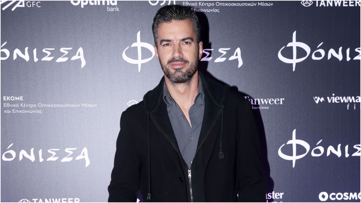 Γιάννης Τσιμιτσέλης: Υπάρχουν μοναχικοί άνθρωποι που έρχονται τα Χριστούγεννα στο θέατρο για να περάσουν καλά