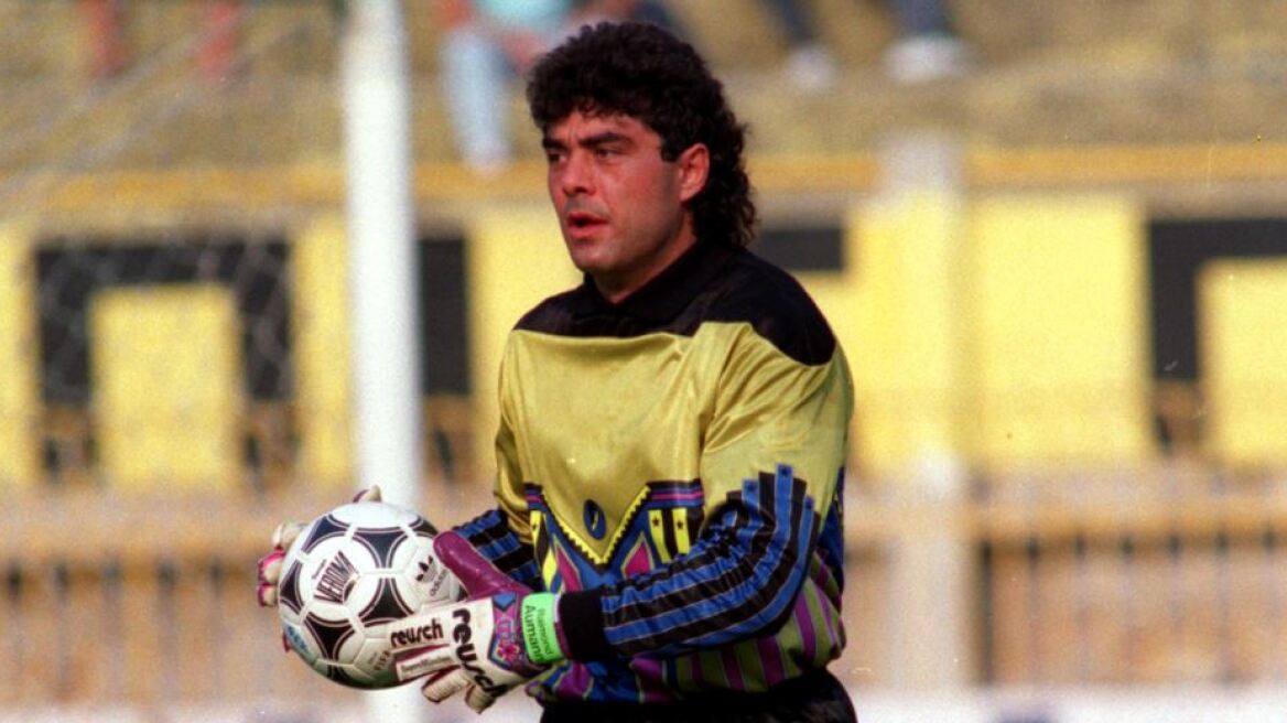 «Μύρτσο γερά το βράδυ στον Καρρά» - Πώς και πότε βγήκε το γνωστό σύνθημα - Βίντεο 