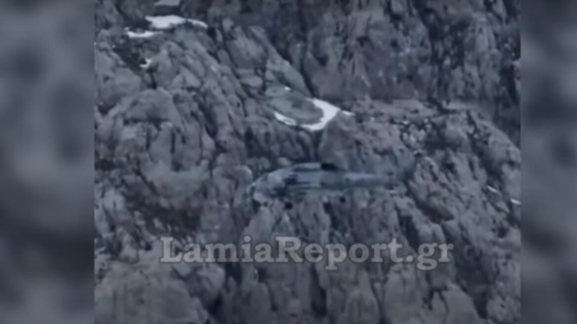 Εύβοια: Νέα βίντεο από τη διάσωση, με ελικόπτερο, του 38χρονου ορειβάτη 