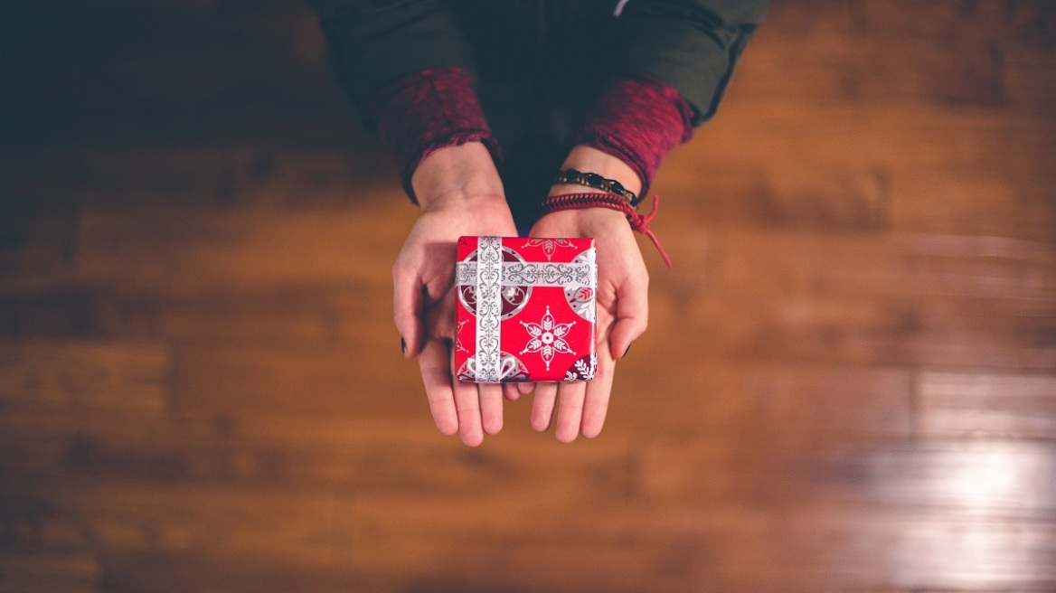 Έκανε δώρο Χριστουγέννων στη μητέρα του τη φωνή του νεκρού πατέρα του