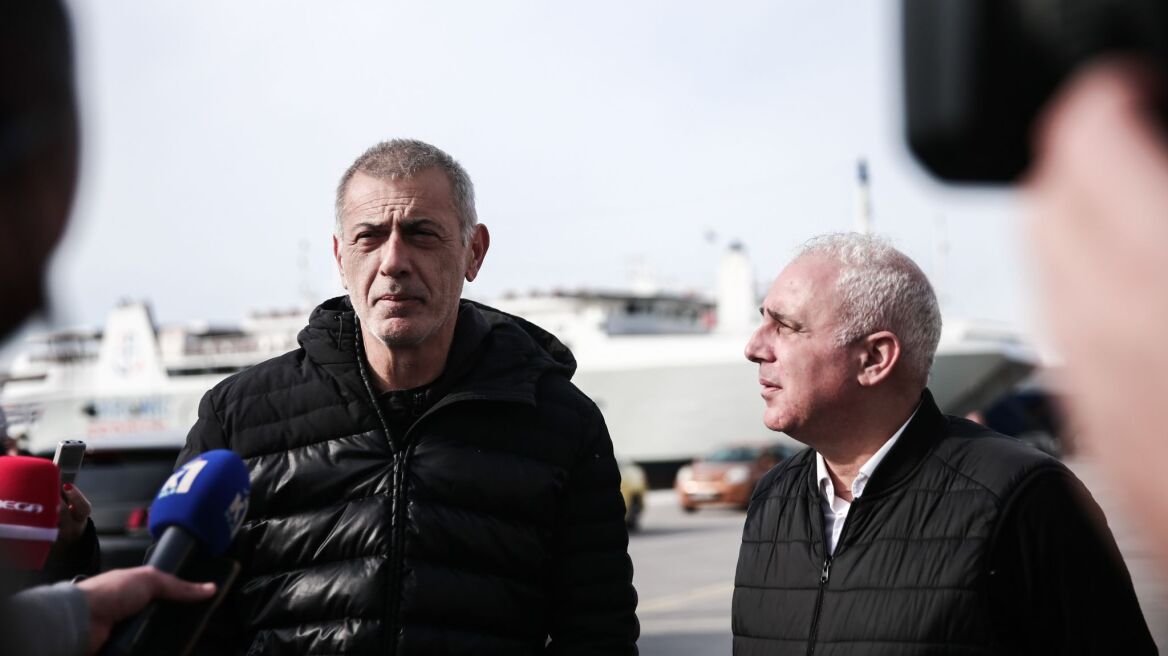 «Γεύματα αγάπης» για τους άστεγους του Πειραιά - «Είναι μια δράση ανθρωπιάς», το μήνυμα Μώραλη 