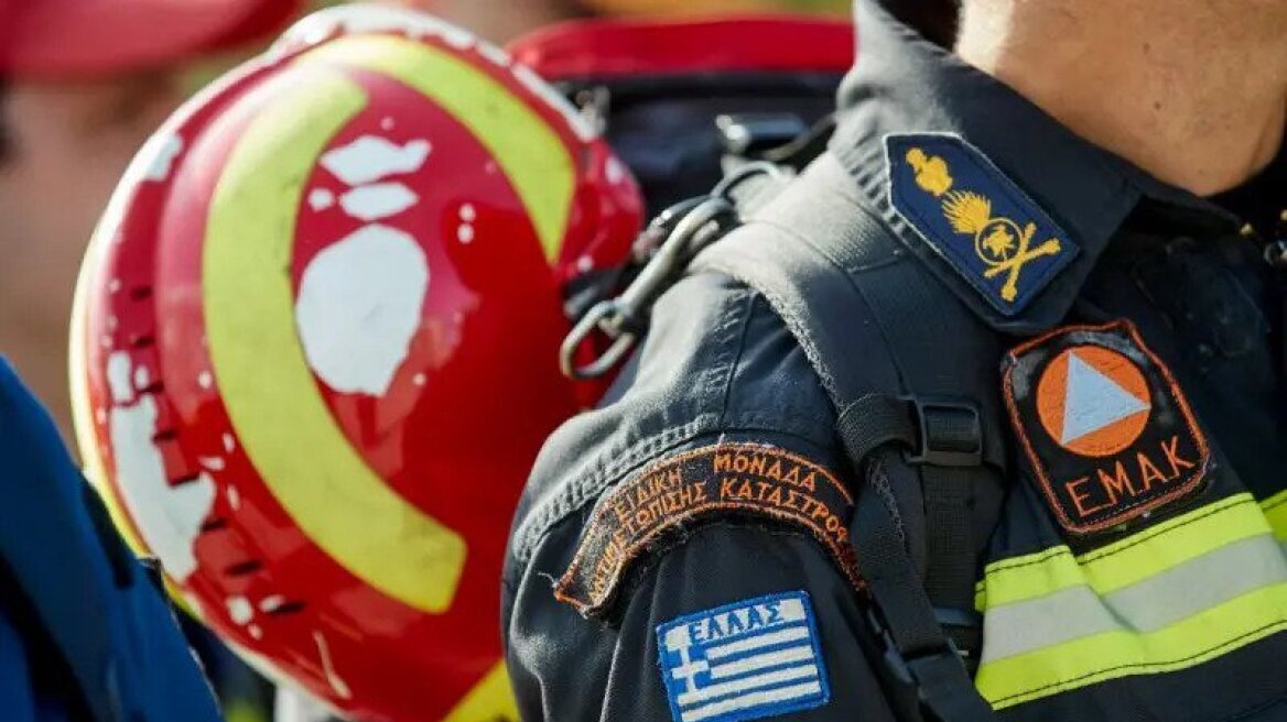 Σώοι απεγκλωβίστηκαν δύο περιπατητές από δύσβατο σημείο στην Καστοριά