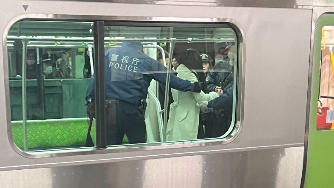 Ιαπωνία: Τέσσερις τραυματίες από επίθεση με μαχαίρι σε τρένο στο Τόκιο