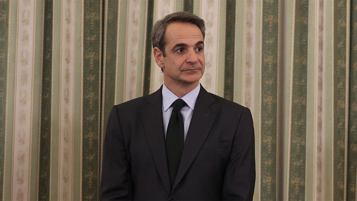 Παγώνει η ρύθμιση για τα ομόφυλα ζευγάρια - Μητσοτάκης: Πρώτα θα εξηγήσουμε τι θέλουμε να κάνουμε και μετά το χρονοδιάγραμμα 