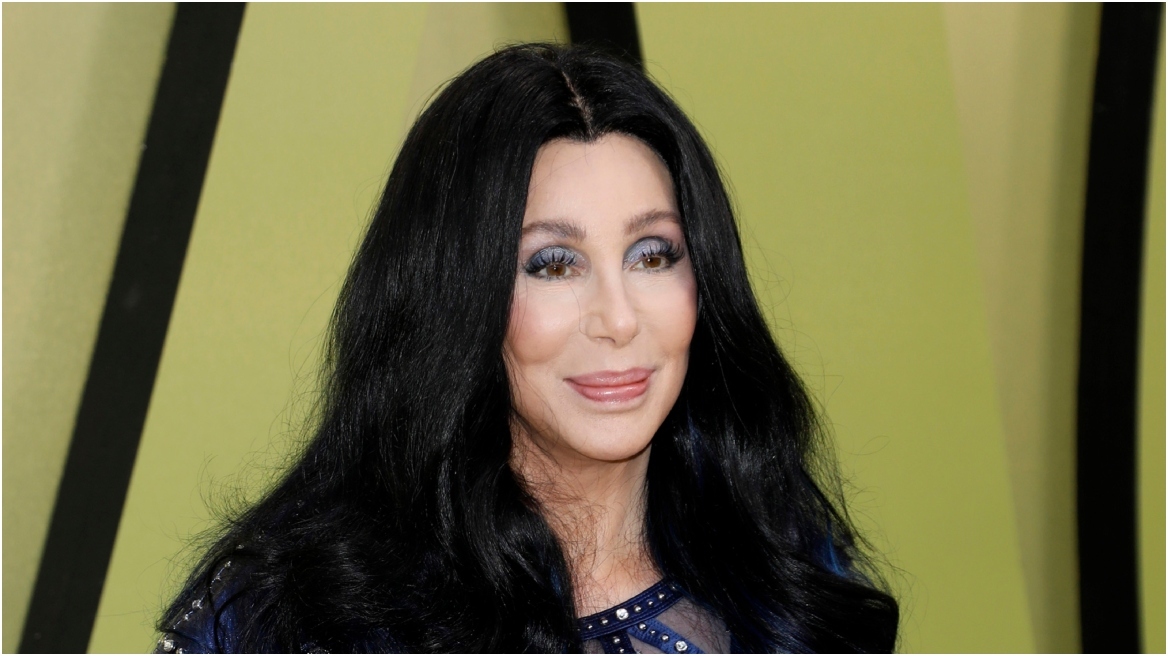 Σερ: Λέει ότι ο γιος της αγνοείται, φοβάται ότι ξοδεύει τα χρήματά του σε ναρκωτικά