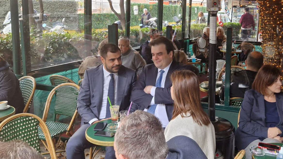 Μαρινάκης και Πιερρακάκης στο Κολωνάκι για καφέ μετά την δοξολογία στον Άγιο Διονύσιο