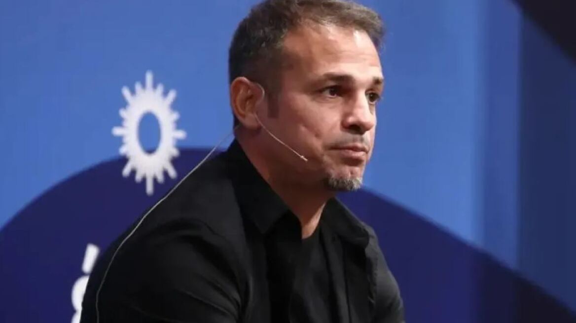  Ντέμης Νικολαΐδης: «Το ποδόσφαιρο του Αλμέιδα μοιάζει με εκείνο του Κλοπ» - Βίντεο 