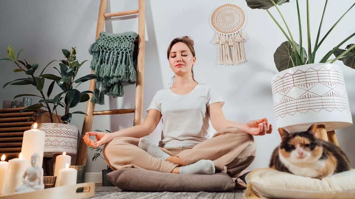 Επτά σημάδια ότι η κορτιζόλη είναι στα ύψη – Έξι συνήθειες που διώχνουν το άγχος και χαρίζουν ηρεμία