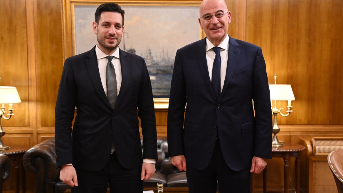 Δένδιας και Κυρανάκης συζήτησαν για ασφαλείς επικοινωνίες των Ενόπλων Δυνάμεων μέσω δορυφόρου