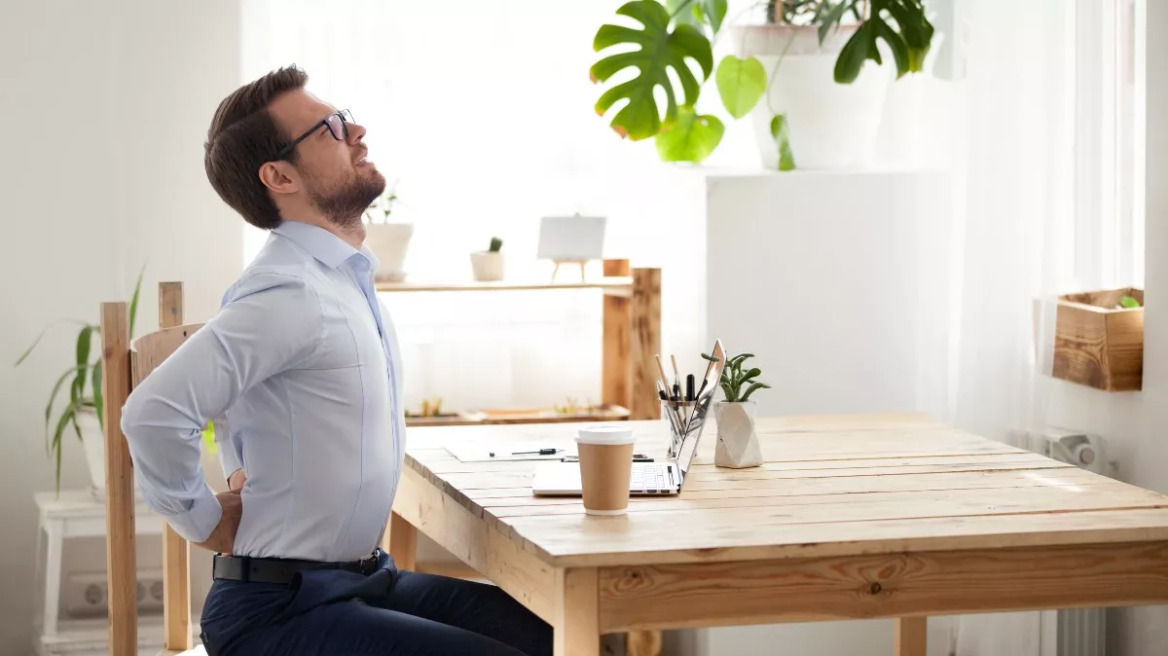 Οσφυαλγία: Θα περάσει ο πόνος στη μέση; Το χρονικό διάστημα που δίνει την απάντηση